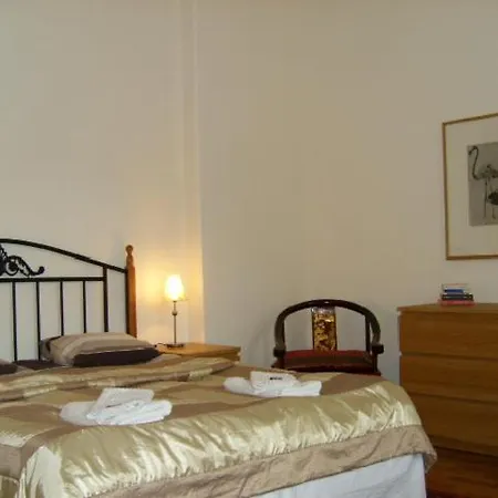 Essexhome Apartment